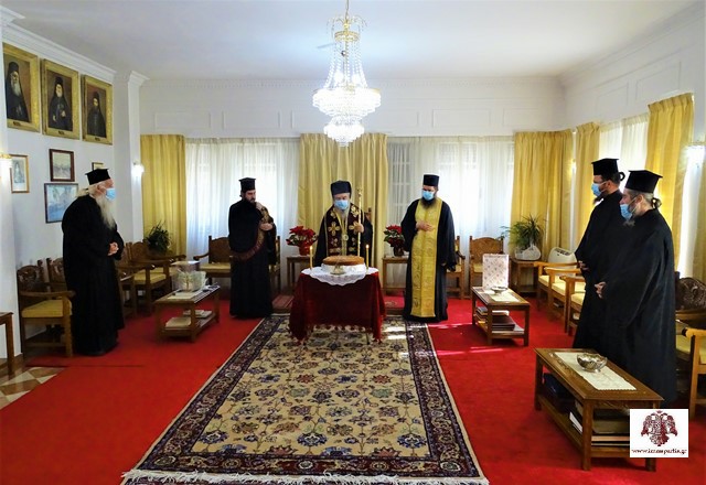 Η κοπή της Βασιλόπιτας των υπηρεσιών της Ιεράς Μητροπόλεώς μας